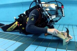 Перечисленные лица и фирмы помогали компании "Дайвтехносервис", которая выпускает водолазное оборудование, обойти санкции