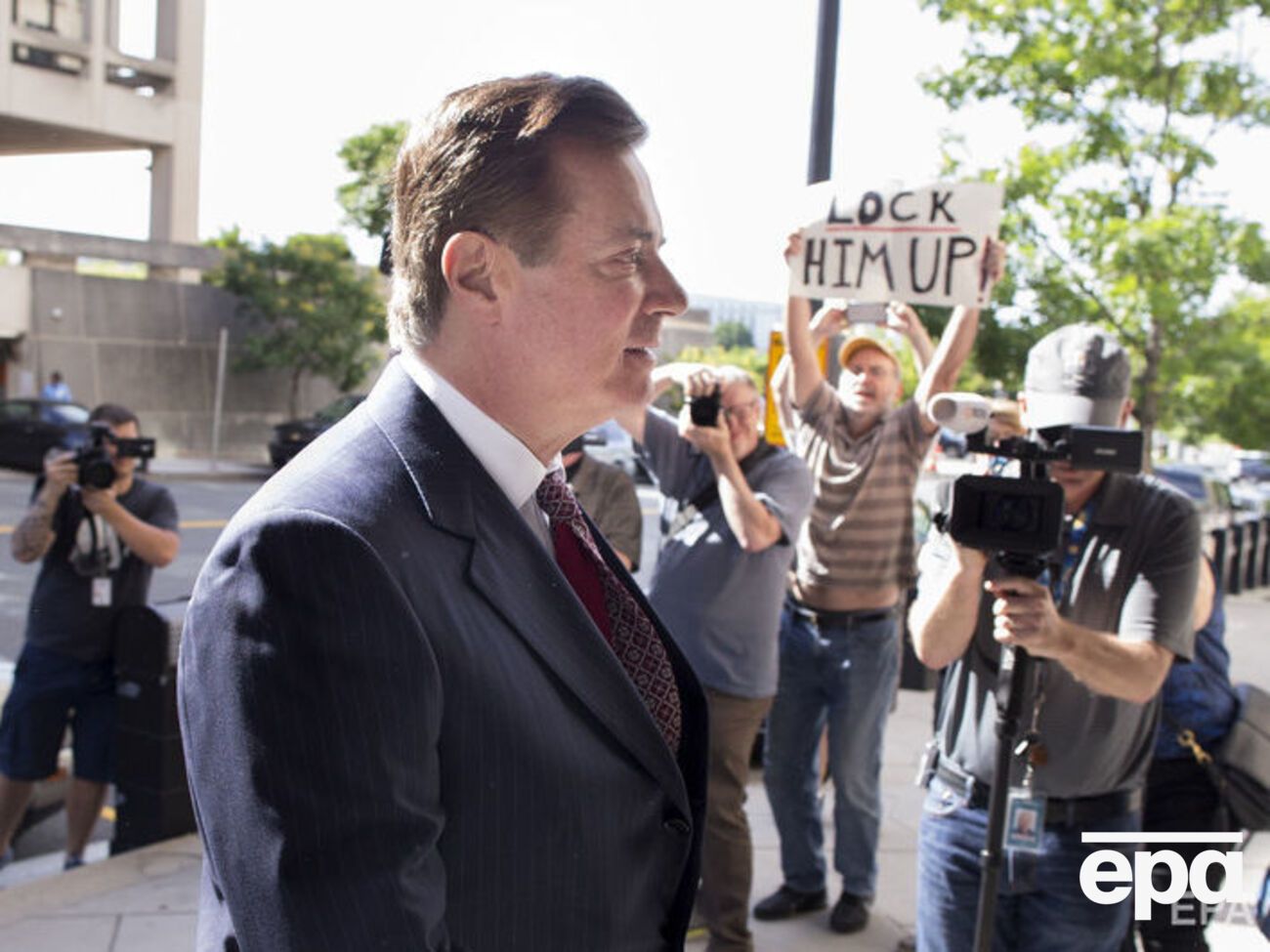 За кожне податкове шахрайство Манафорту загрожує максимум три роки тюрми