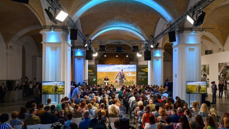 Порошенко – ветеранам: Політики, влада багато в чому завинила перед вами
