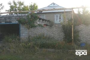 Боевики обстреляли Зайцево, разрушены два здания. Фоторепортаж