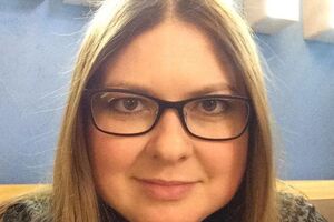 Гандзюк продолжает лечение в Киеве