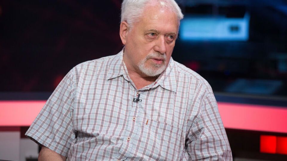 Глузман: Я попросив папір, написав заяву начальникові колонії, що припиняю голодування. І все