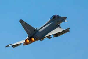 Британские Typhoon уже несколько раз поднимались для перехвата российских военных самолетов над Черным морем