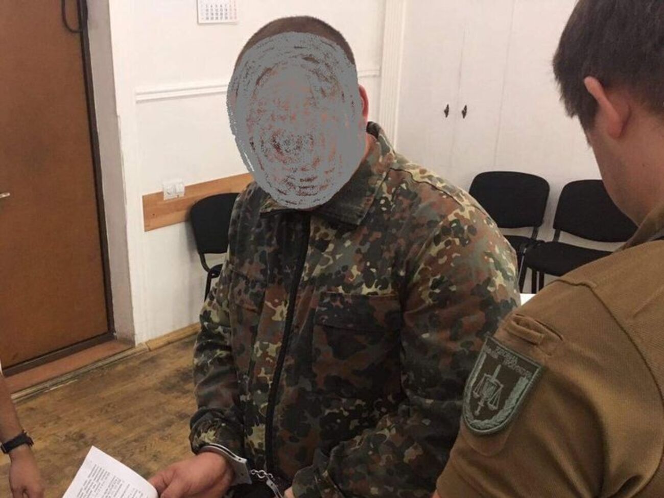 Про підозру повідомили чотирьох екс-бійців "Торнадо" і двох співробітників СІЗО