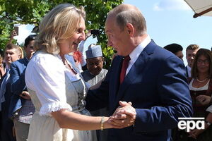 На свадьбе Кнайсль Путин с ней станцевал