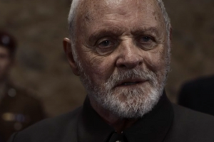 Гопкінс зіграв роль військового диктатора