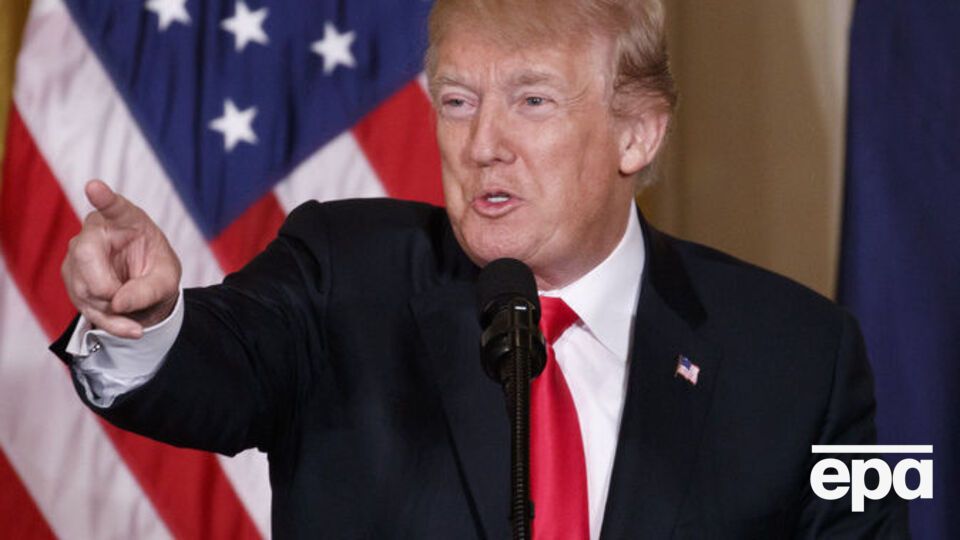 Трамп заявив, що за правління Клінтон було б гірше