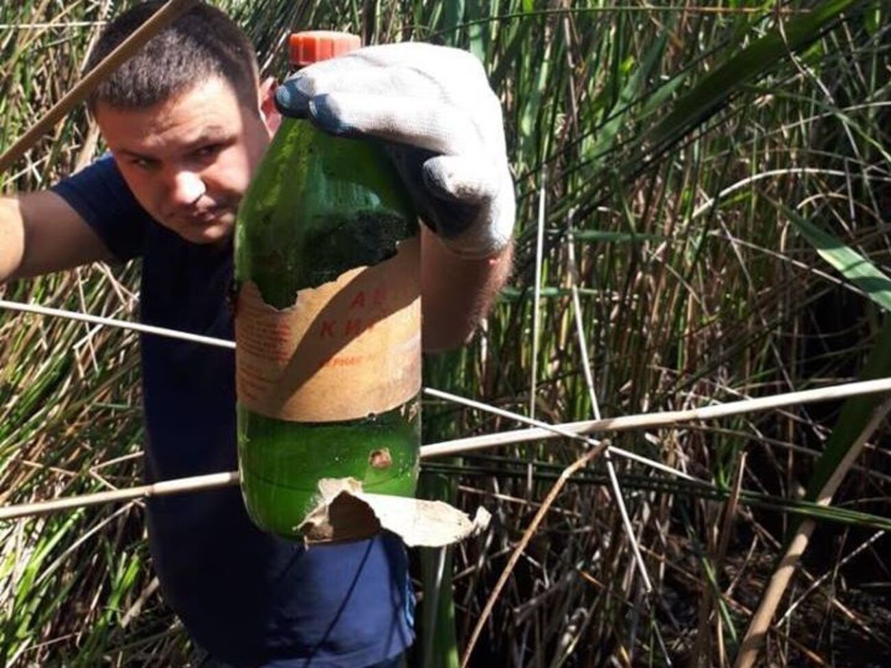 Гандзюк облили серной кислотой из бутылки