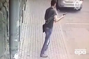 Злоумышленник открыл огонь из пистолета