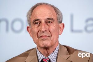 Адвокат Девіс стверджує, що Коен знає про хакерські атаки і про реакцію Трампа на них