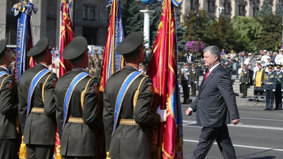 Порошенко: Найміцнішими стають ті традиції, які народжуються в народі