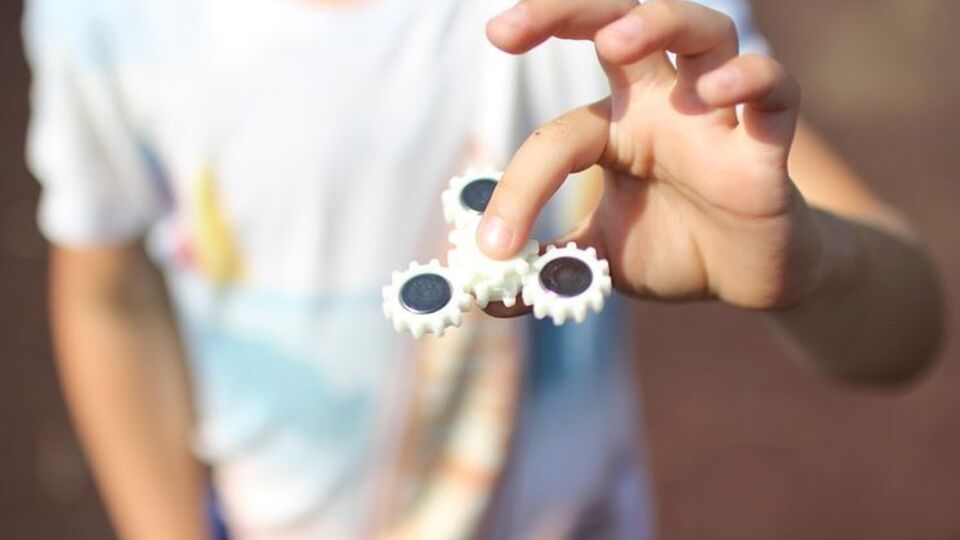 Спиннер придумала мать больного ребенка, чтобы улучшить его состояние