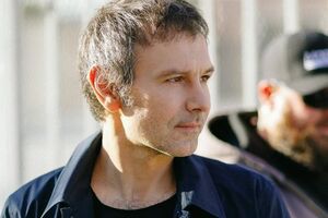По мнению Бутусова, неудачный опыт в политике сделал Вакарчука осторожнее