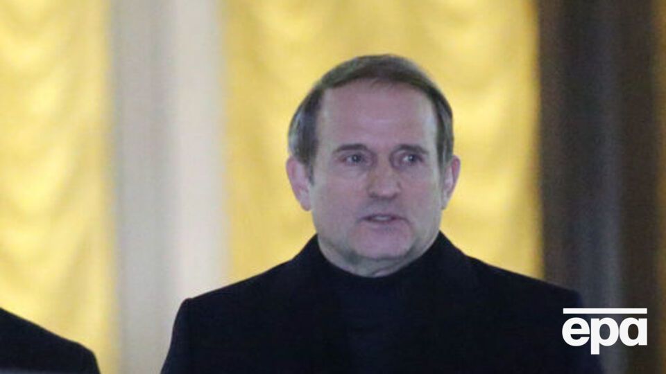 Медведчук: Когда-то мне Ельцин в беседе по поводу ситуации в Чечне сказал: "Виктор, знаешь, мы им дали столько суверенитета, чтобы они подавились!"