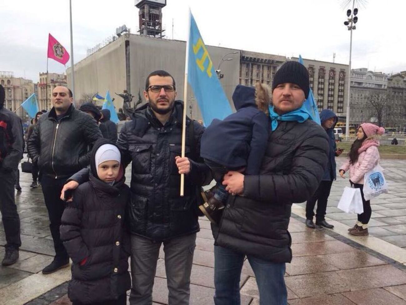 Девлетшаева (на фото справа)&nbsp;удерживали примерно с 7.00 25 августа