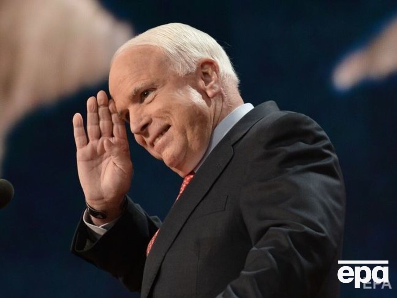 Маккейну был 81 год