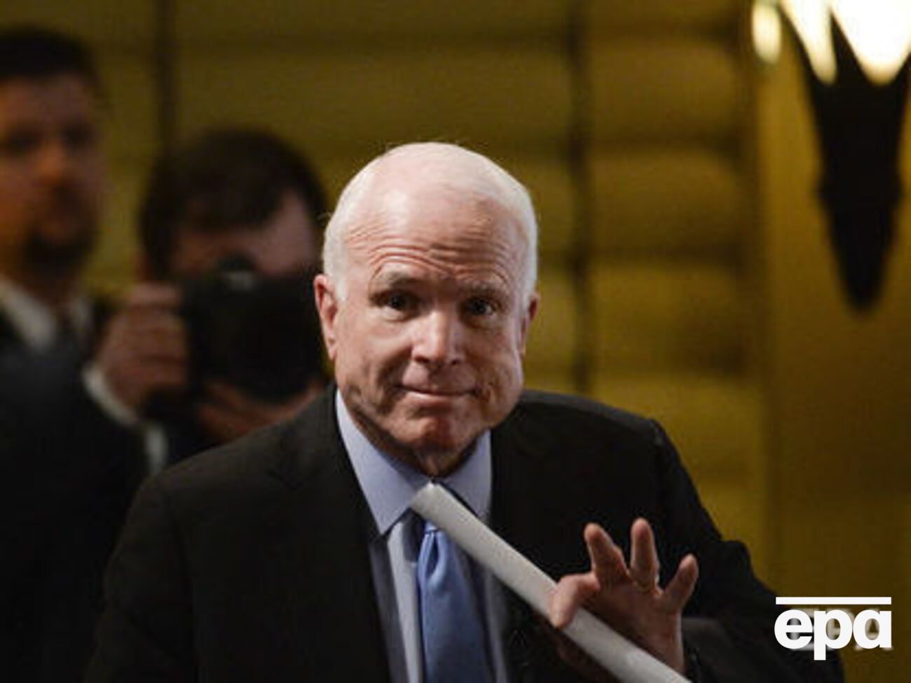 Сьогодні стало відомо про смерть Маккейна