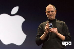 Стив Джобс умер в 2011 году