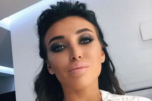 Беляева: Танцую на свадьбе друзей, а могла бы на нашей