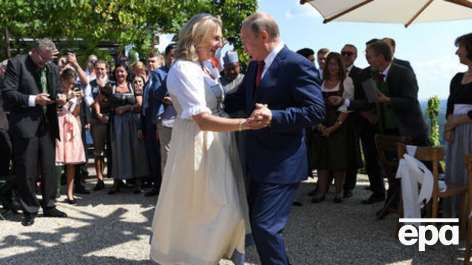 На весіллі Путін станцював із Кнайсль