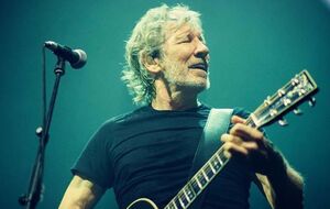 Уотерс: Я знаю, что Севастополь очень важен для России и россиян