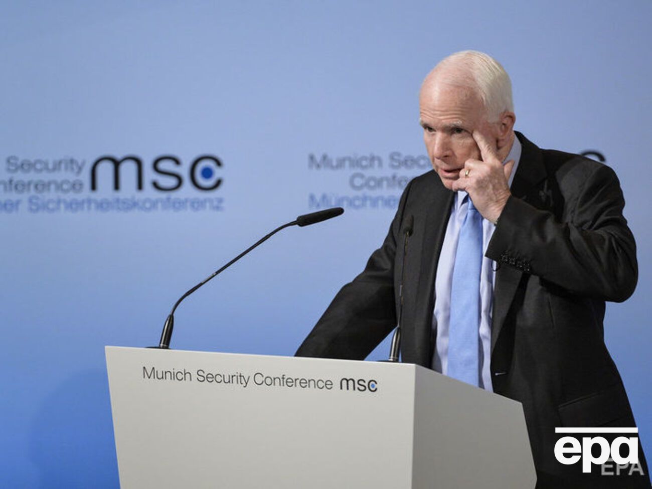 Маккейн визнав, що робив помилки