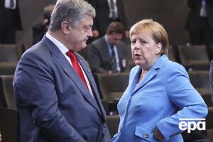 Порошенко: Ми обговорили наші подальші кроки щодо активізації мирного процесу з імплементації Мінських угод