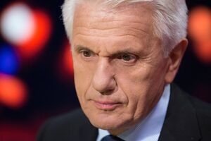Литвин: Вятрович работает на то, чтобы рассорить Украину