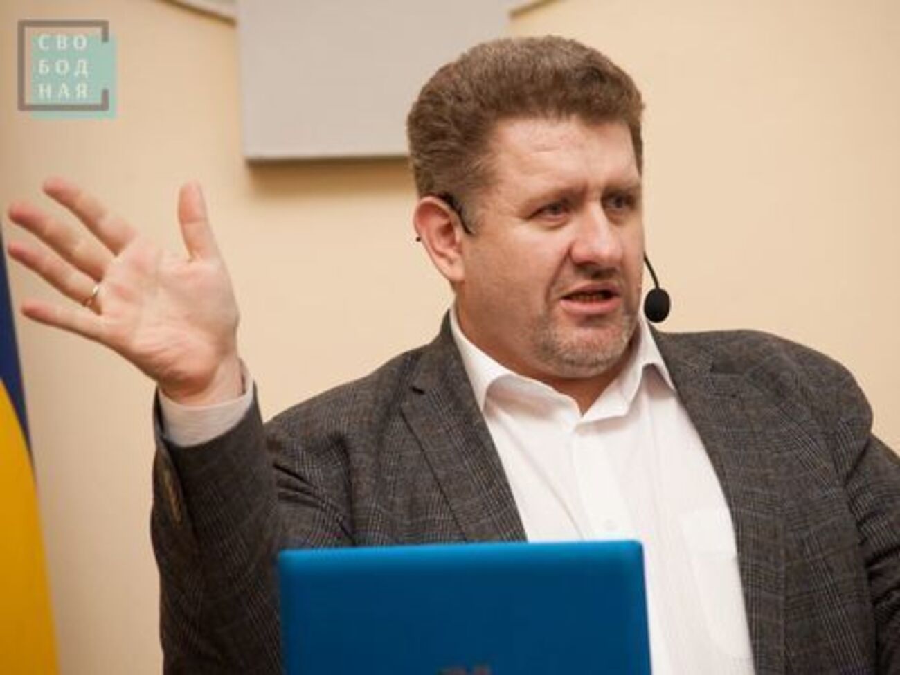 Костянтин Бондаренко: Вища рада правосуддя "героїчно" подолала "тягар доведення" і має намір звільнити Ємельянова з посади судді за порушення присяги