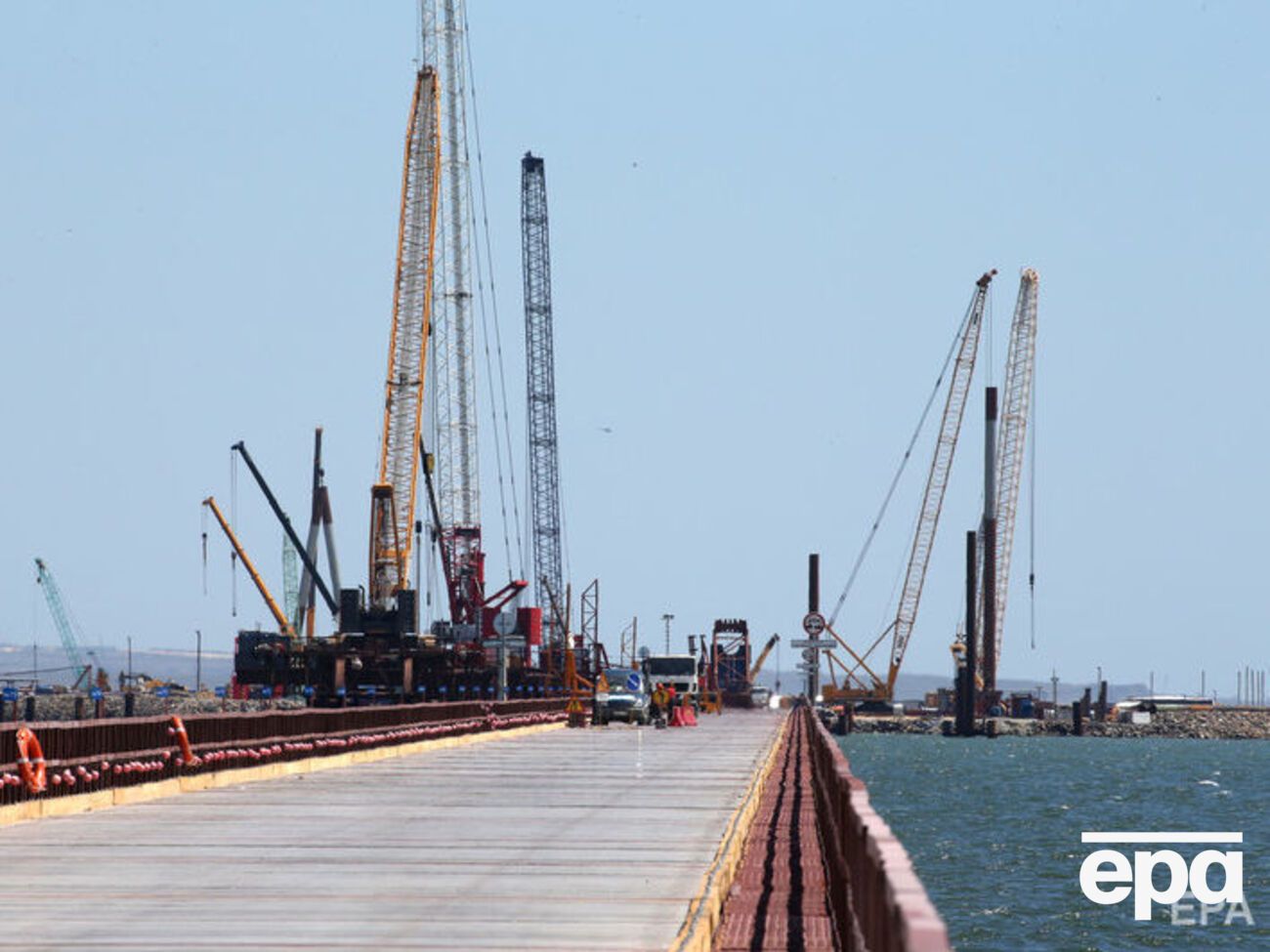 Список компаній, причетних до будування Кримського мосту, передано у РНБО України