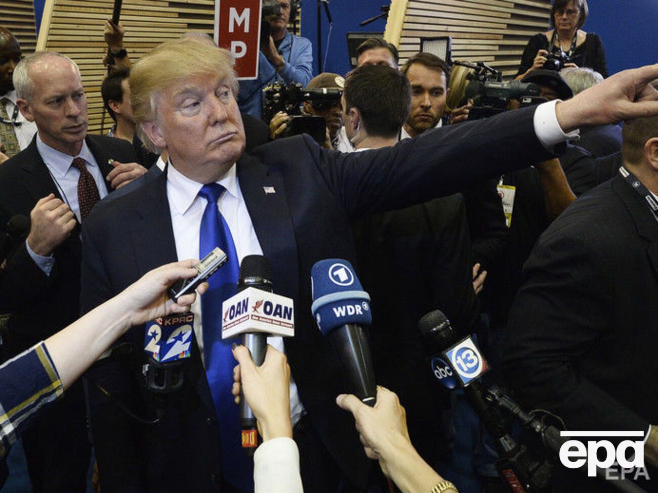 Трамп уважає, що анонімних джерел не буває