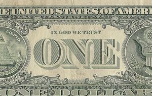 Фразу In God We Trust печатают на долларах с 60-х годов прошлого века