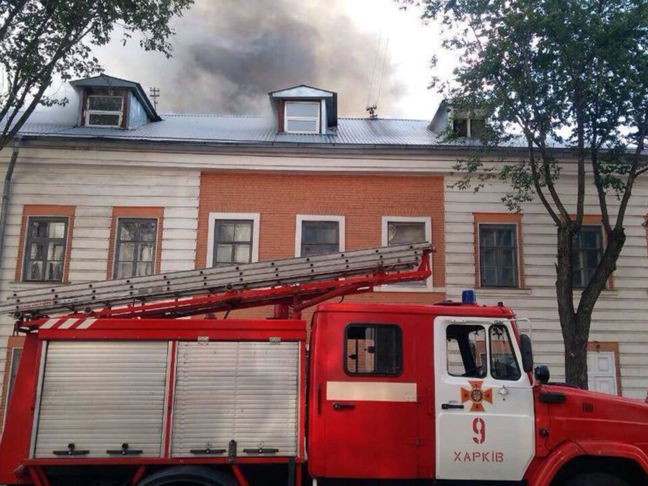 Пожежу гасили 16 годин