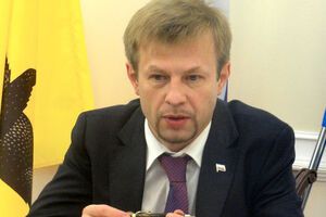 Урлашов стверджує, що в усіх колоніях РФ катують в'язнів
