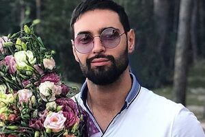 Козловський: Не знаю, як весело підписати ці фото...