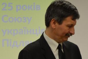 Куприянович утверждает, что ему не назвали причин увольнения
