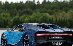 Bugatti из LEGO весит около 1,5 тонны