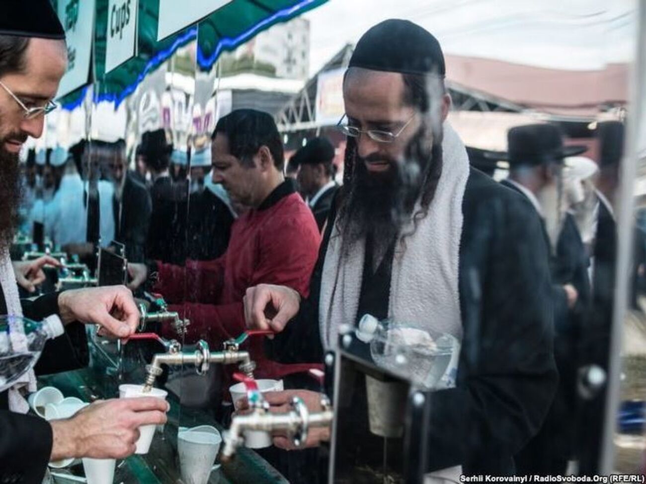 Терминал B сейчас не функционирует