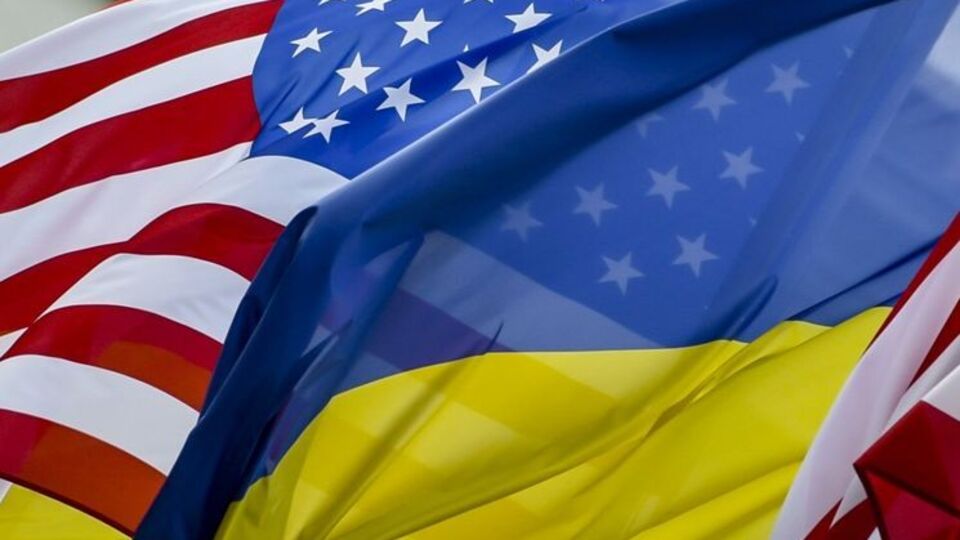 Порошенко назвал Маккейна большим другом Украины