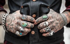 Иногда потемнение серебра объясняется его плохим качеством