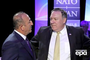 Чавушоглу – Помпео: Загрозливою риторикою нічого не доб'єшся