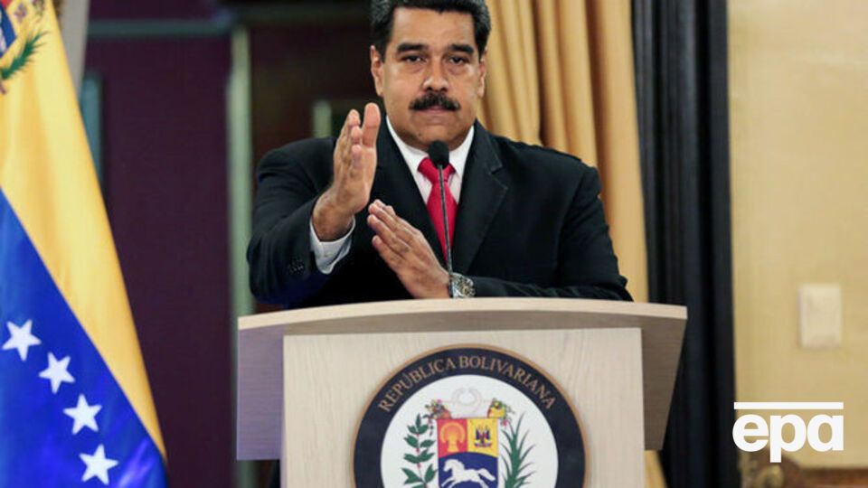 Унаслідок вибуху на параді в Каракасі постраждало не менше ніж сім військових