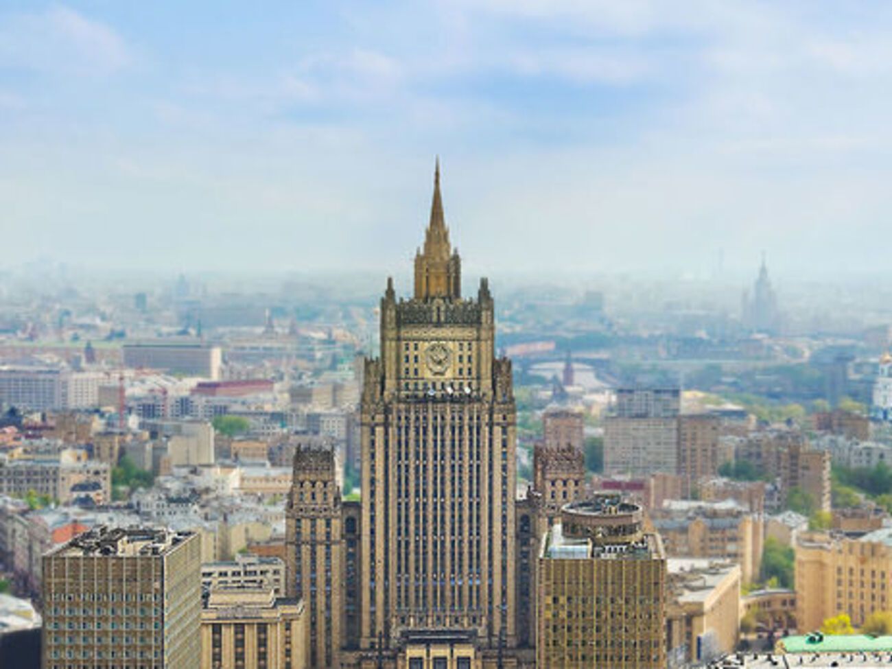 МЗС РФ: Уважаємо категорично неприйнятним використання терористичних методів як інструментів політичної боротьби