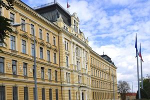 По данным минобороны Чехии, погибли военные 1982-го, 1990-го и 1993 годов рождения