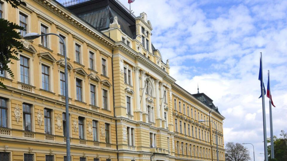 По данным минобороны Чехии, погибли военные 1982-го, 1990-го и 1993 годов рождения