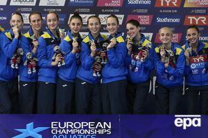 Сборная по артистическому плаванию завоевала золото