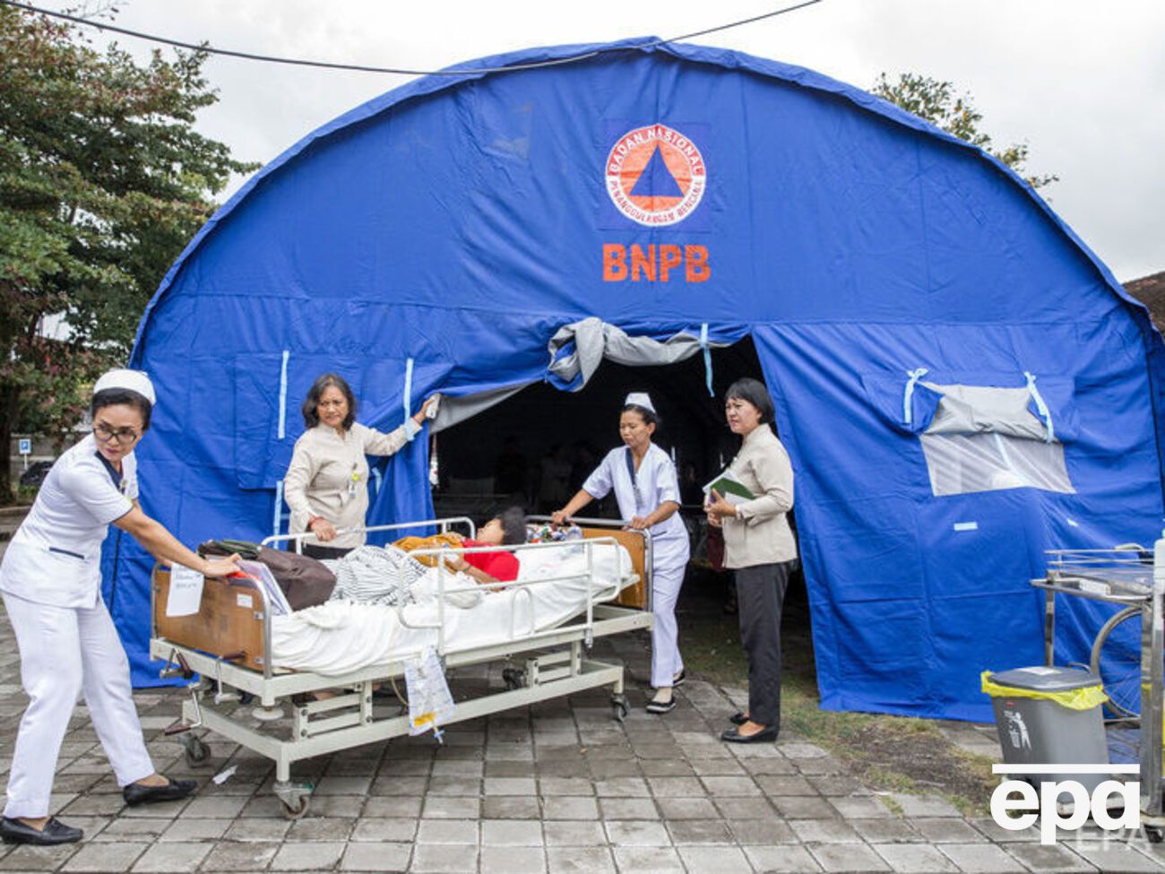 Сотні людей постраждали внаслідок землетрусу