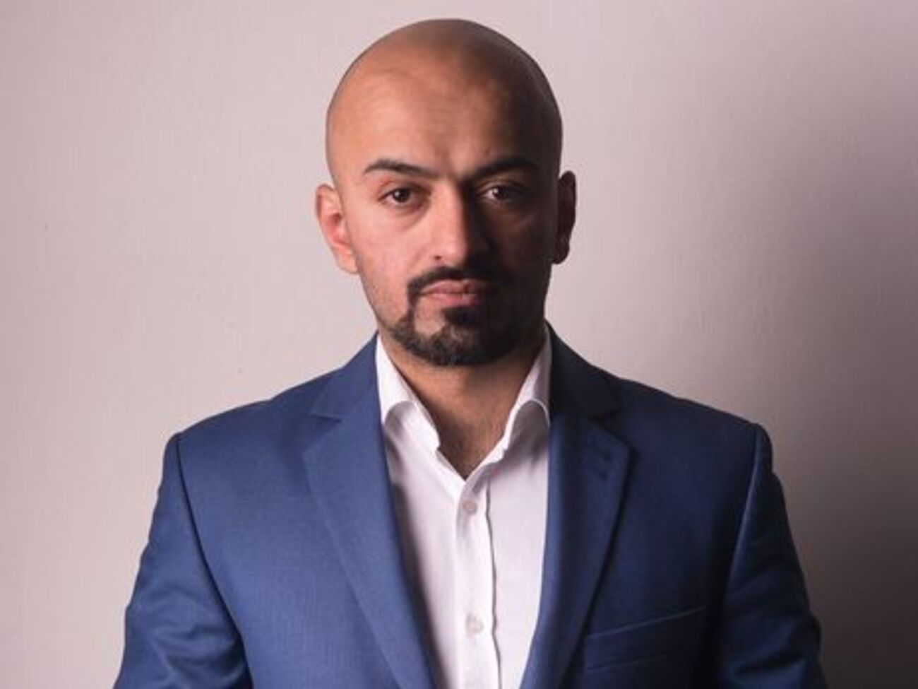 Найем &ndash; Геращенко:&nbsp;Господин Антон, приношу свои извинения за то, что&nbsp;на момент, когда было известно, что Гандзюк облили кислотой, дело завели по статье "хулиганство"