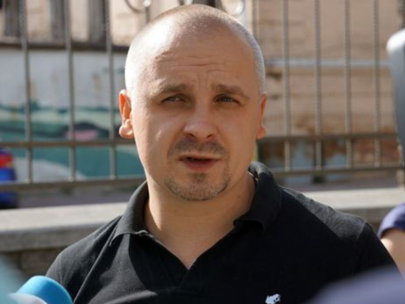 Дінзе проти переведення Сенцова в будь-яку лікарню, він уважає, що режисер не витримає етапування