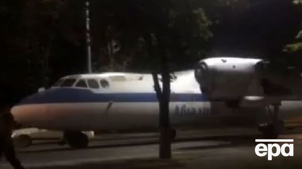 Самолет заметили на Воздухофлотском проспекте